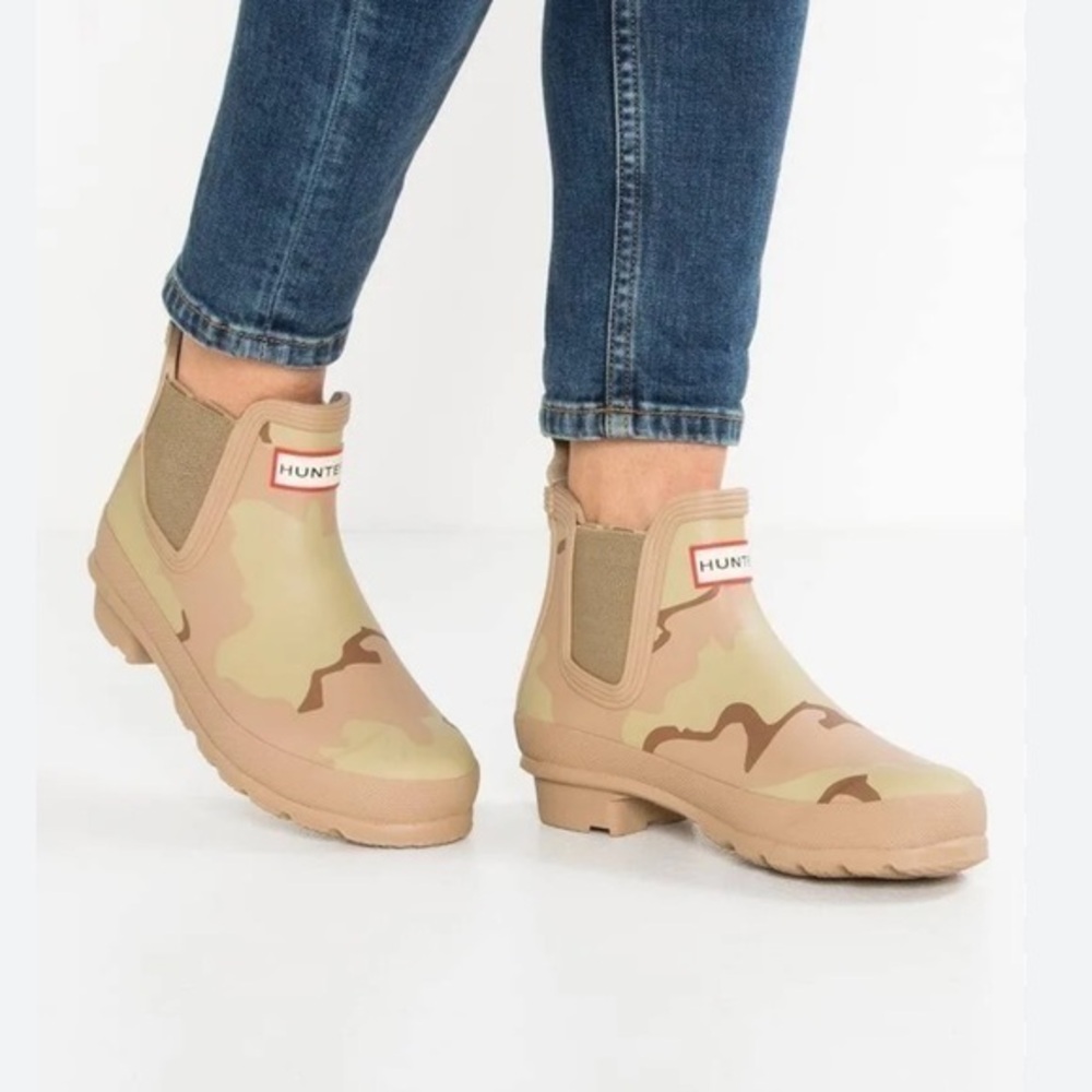 New ▶️ Hunters ◀️ Chelsea Camo Short Booties Pale Sand